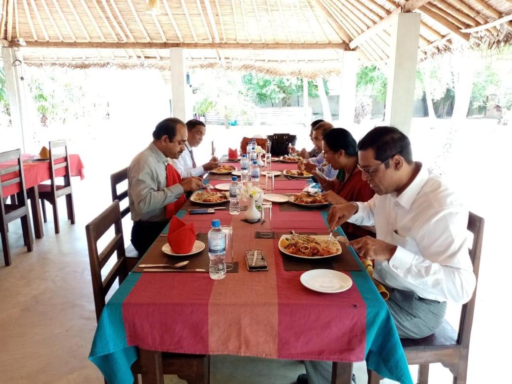 Cocodance Kitesurfing Resort Kalpitiya Exterior photo