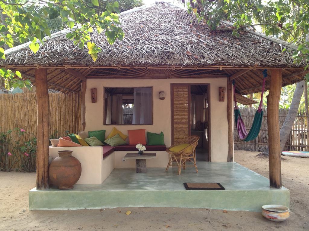 Cocodance Kitesurfing Resort Kalpitiya Exterior photo